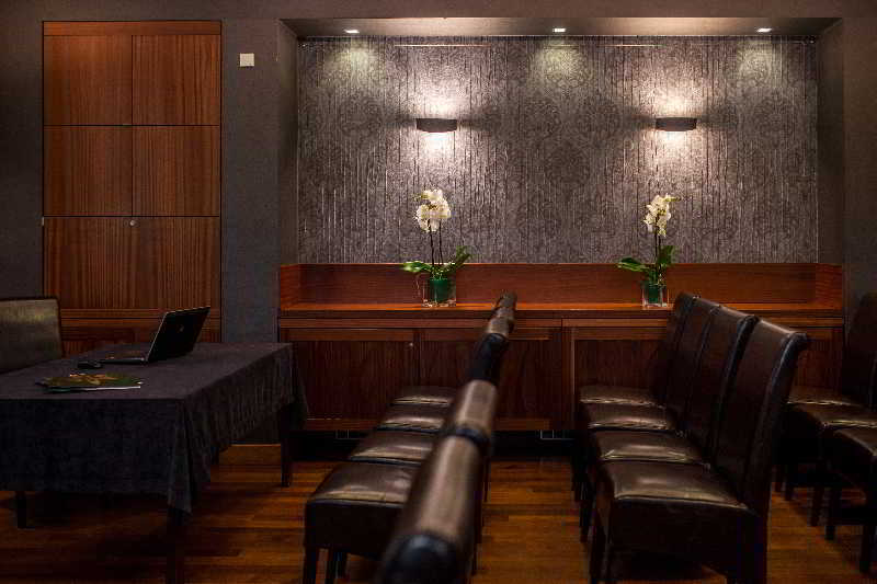 Farmona Business & Hotel 3*