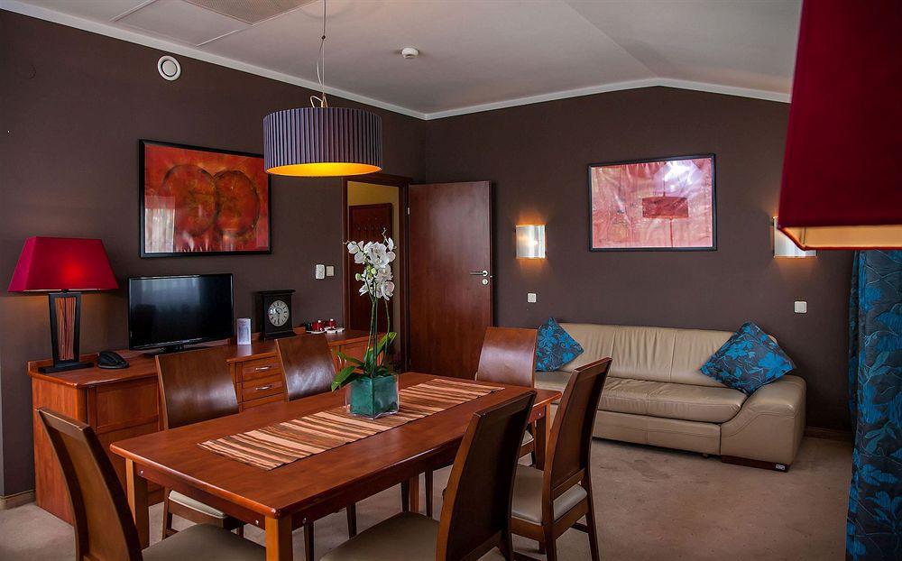 Hotel Farmona Business &