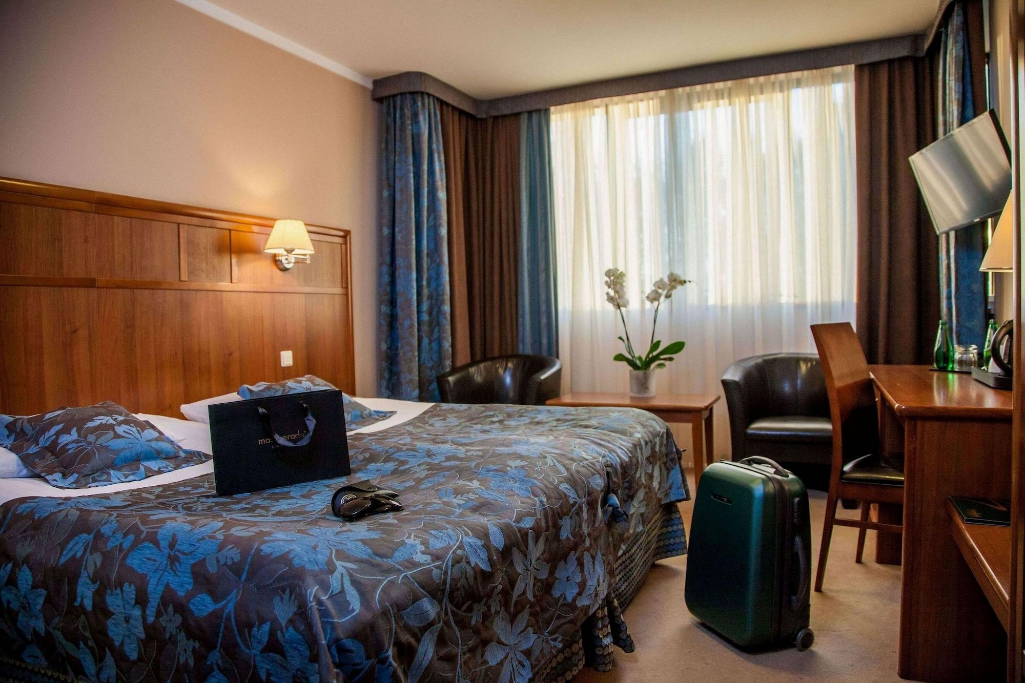 Hotel Farmona Business & Krakow